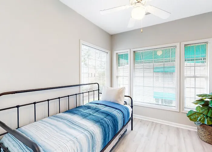 Savannah Shores 7